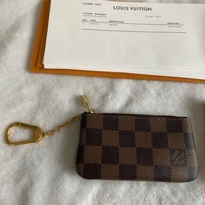 LV key pouch DE